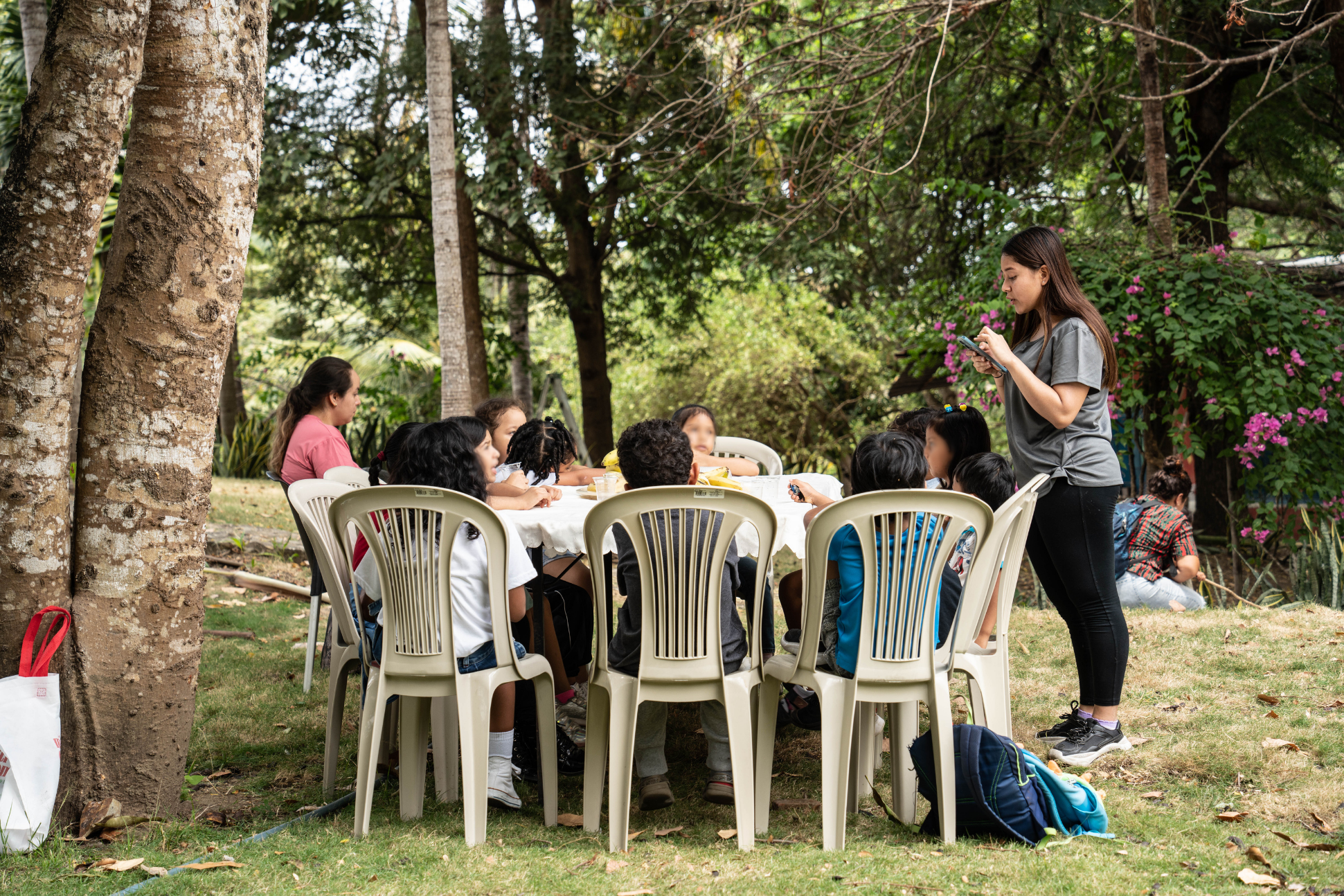 Educación Material y Espiritual